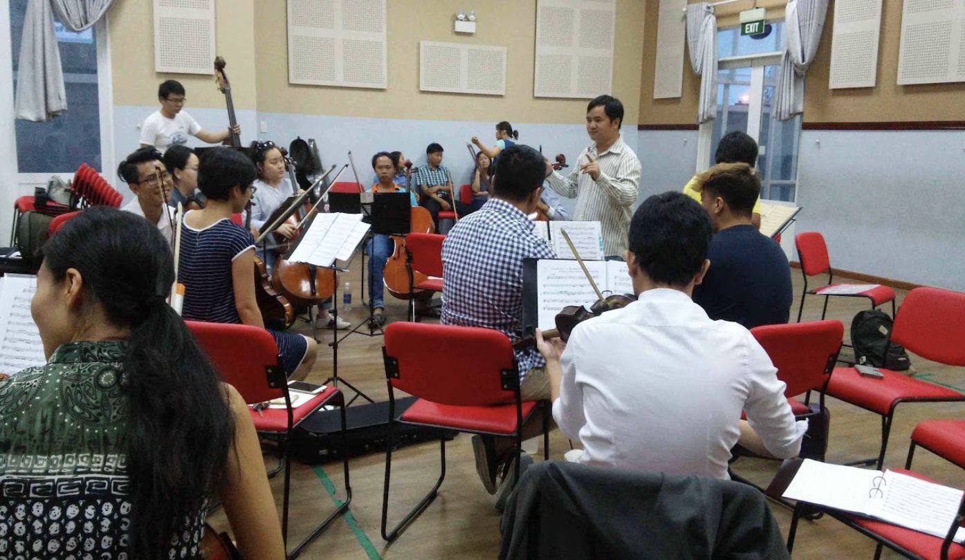 Tập dàn nhạc